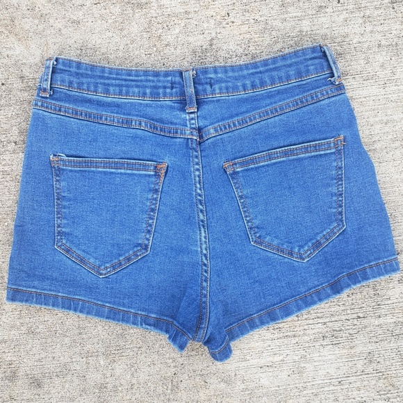 Forever 21 high waisted denim blue jean shorts - Picture 3 of 3